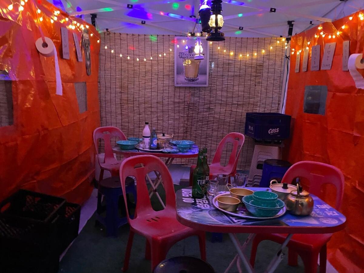 Samgakji Station 3 Seconds 4 10 People 2 Bathrooms Namsan Tower Rooftop Barbecue Attic * Seoul