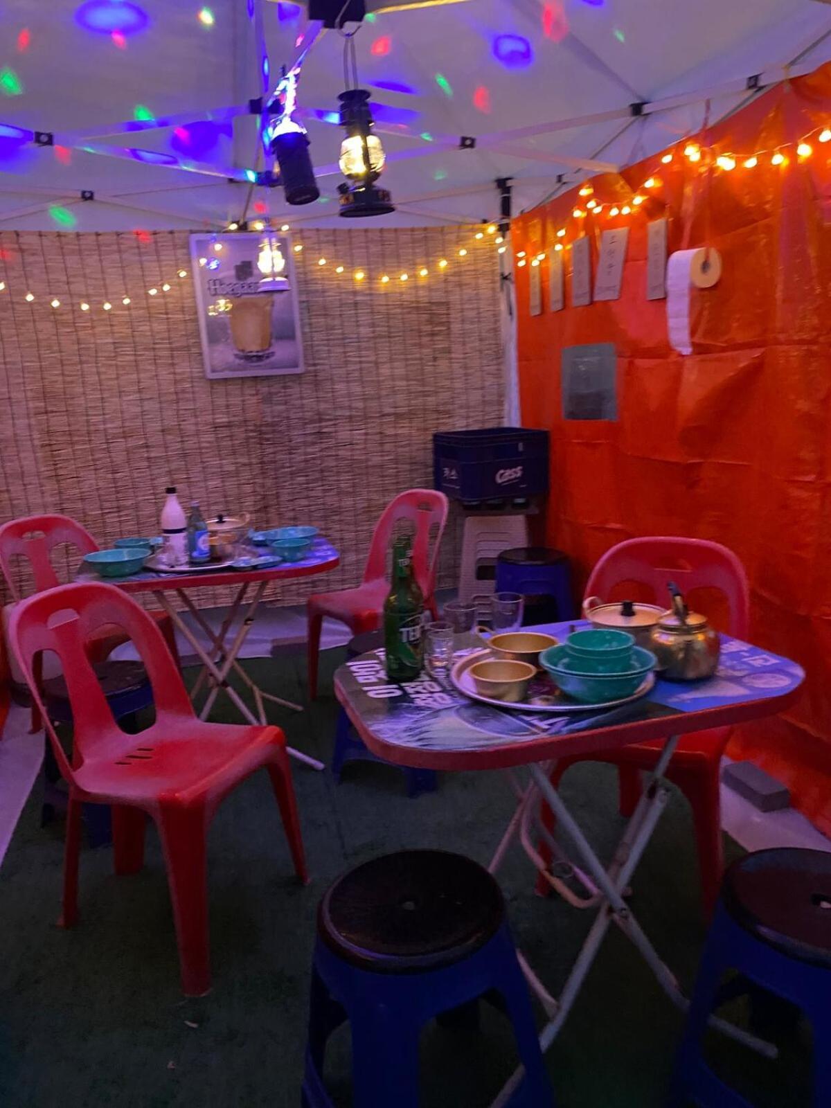 Samgakji Station 3 Seconds 4 10 People 2 Bathrooms Namsan Tower Rooftop Barbecue Attic Apartment