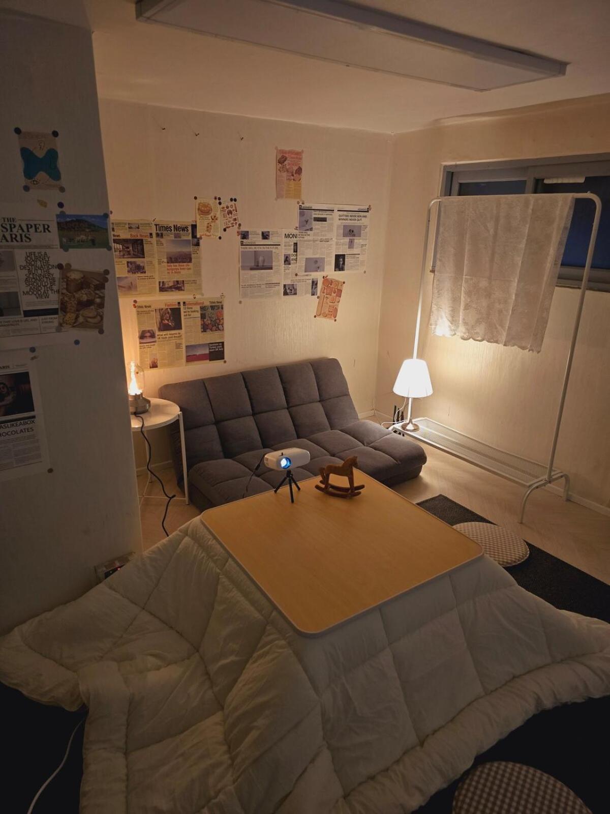 Samgakji Station 3 Seconds 4 10 People 2 Bathrooms Namsan Tower Rooftop Barbecue Attic *